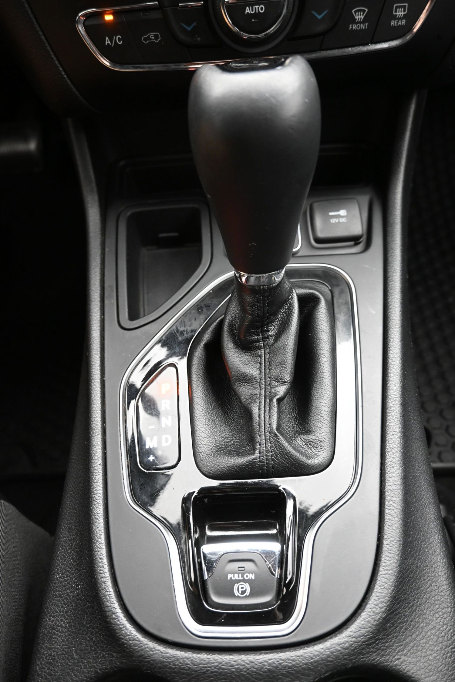 Used 2020 Jeep Cherokee Latitude Plus image 20