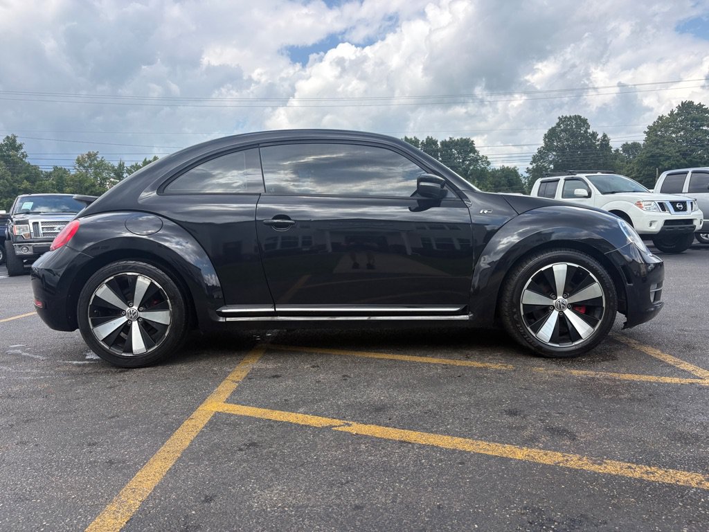Used 2015 Volkswagen Beetle R-Line FWD image 5