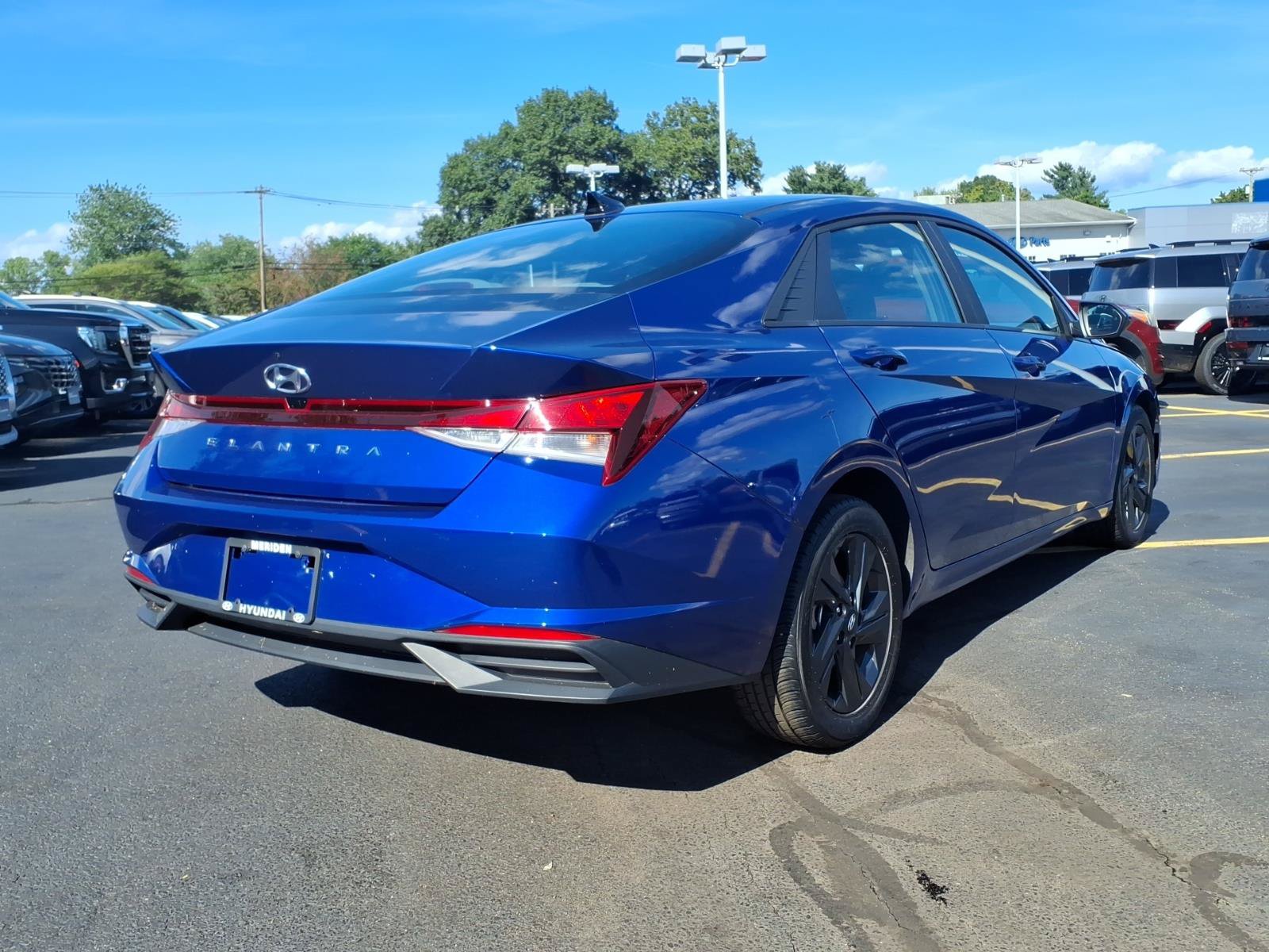 Certified 2023 Hyundai Elantra SEL FWD image 5