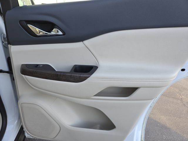 Certified 2023 GMC Acadia Denali w/ Denali Ultimate Package image 29