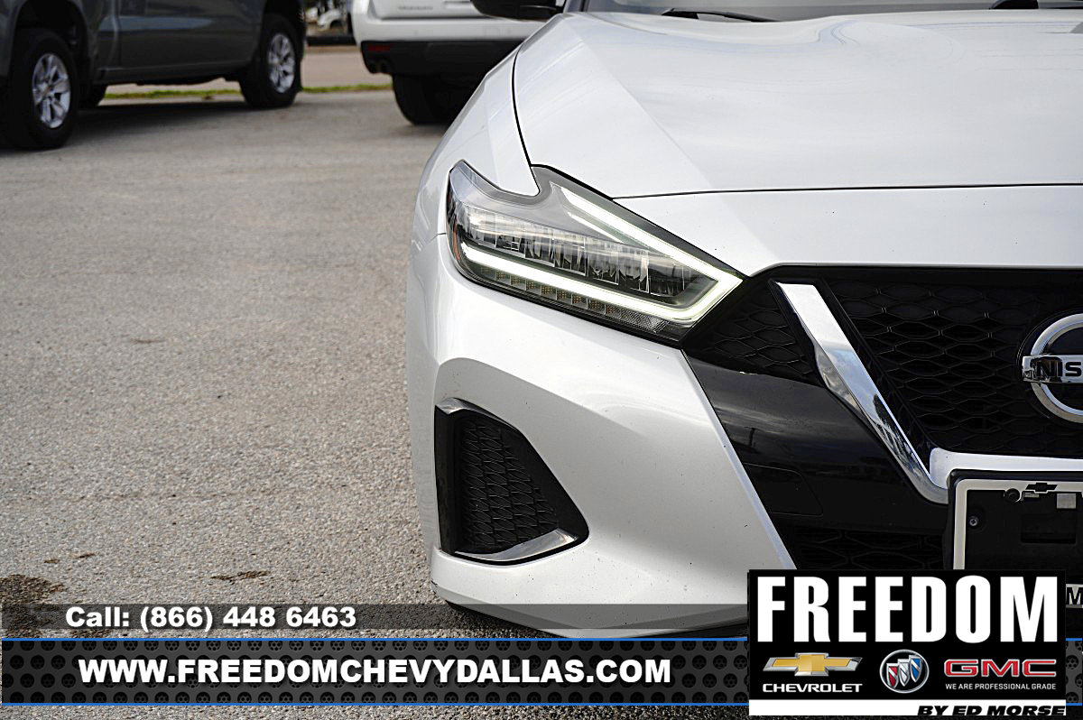 Used 2022 Nissan Maxima SV w/ Floor Mat Group FWD image 42