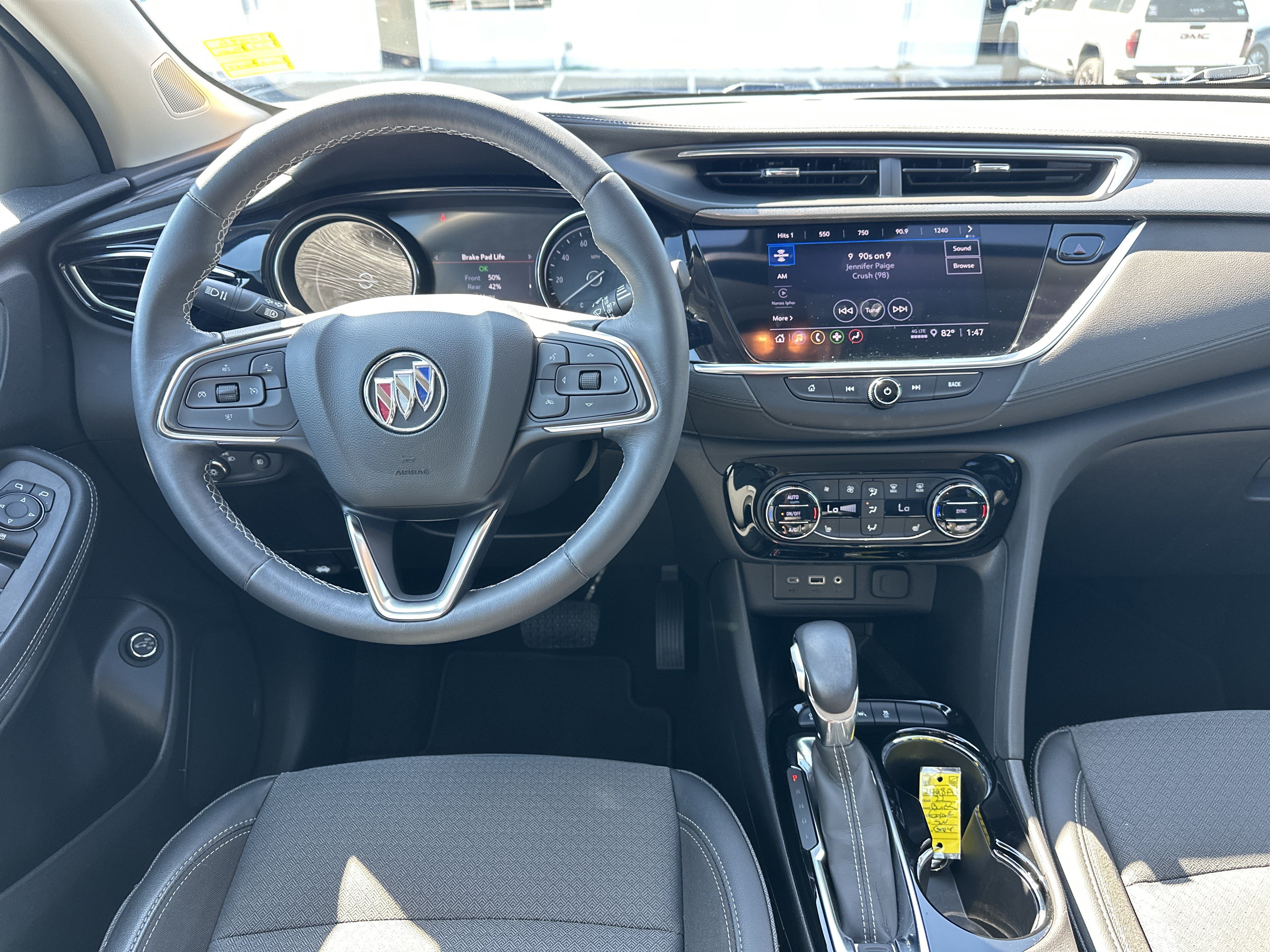 Used 2022 Buick Encore GX Select w/ Sport Touring Package FWD image 17