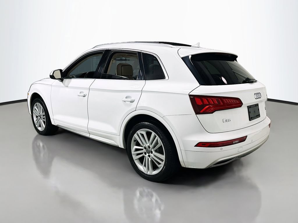 Used 2018 Audi Q5 2.0T Premium Plus w/ Premium Plus Package AWD/4WD image 6