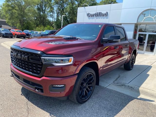 Used 2025 RAM 1500 Limited AWD/4WD image 10