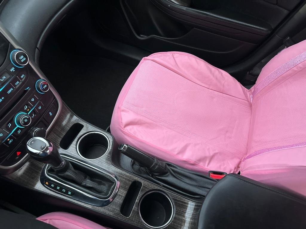 Used 2015 Chevrolet Malibu LT image 37