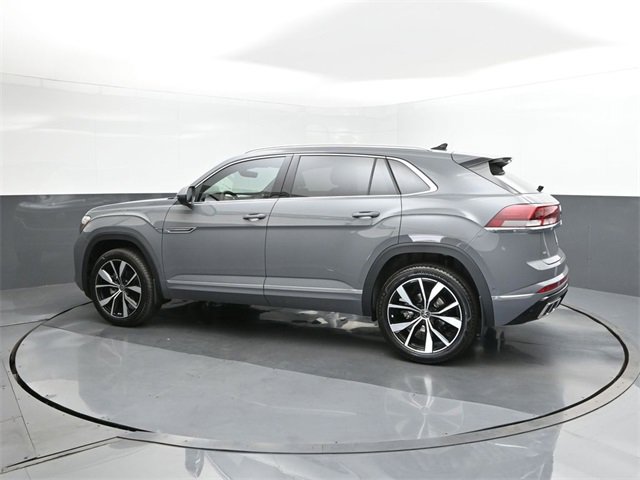 New 2025 Volkswagen Atlas Cross Sport SEL Premium R-Line image 5