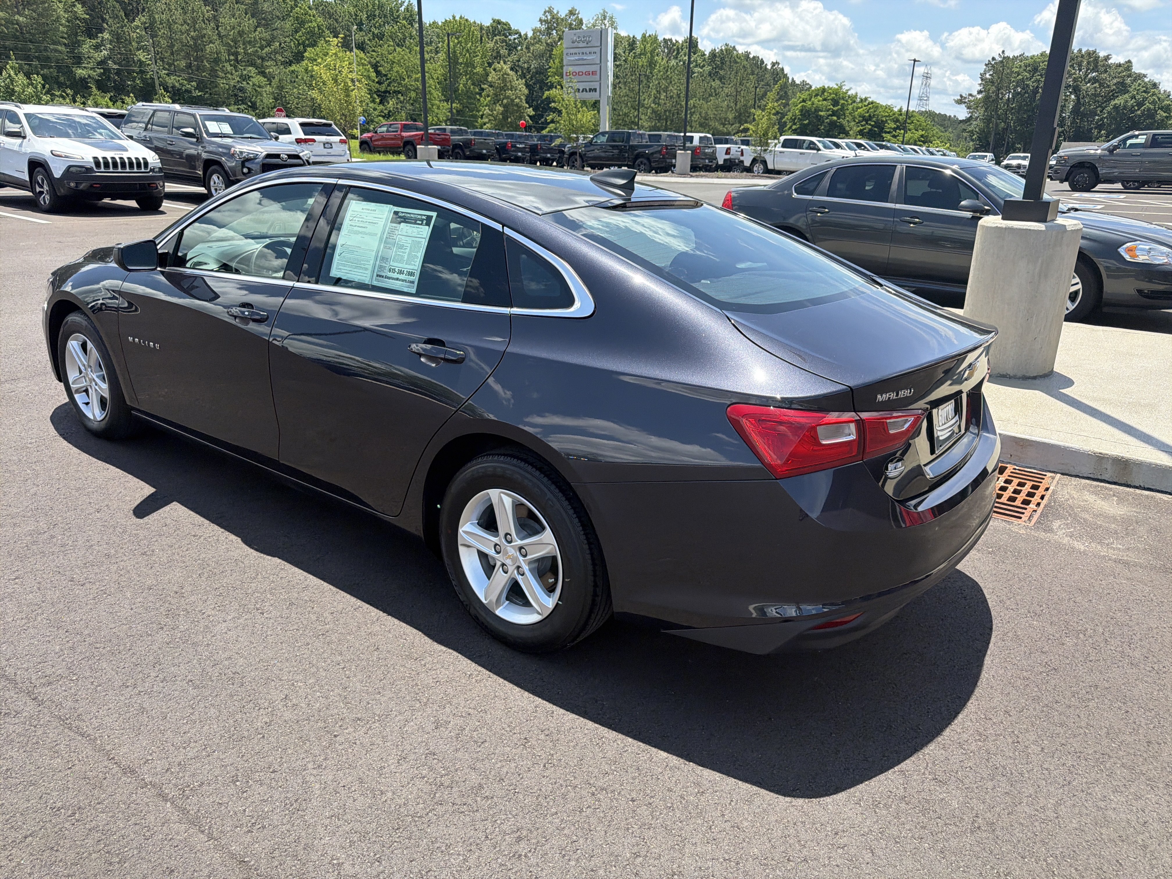 Used 2023 Chevrolet Malibu LS FWD image 19
