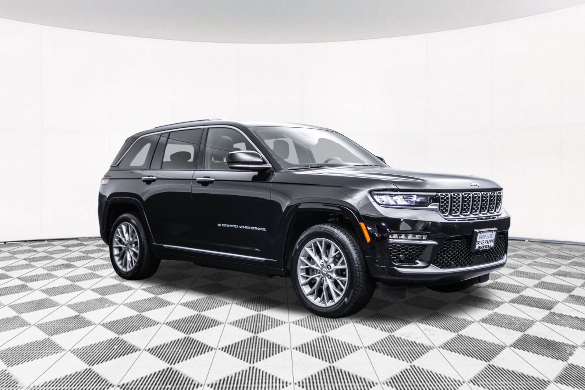 Used 2022 Jeep Grand Cherokee Summit AWD/4WD image 14
