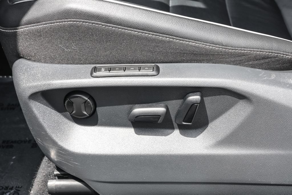Used 2021 Volkswagen Tiguan SEL Premium R-Line AWD/4WD image 8