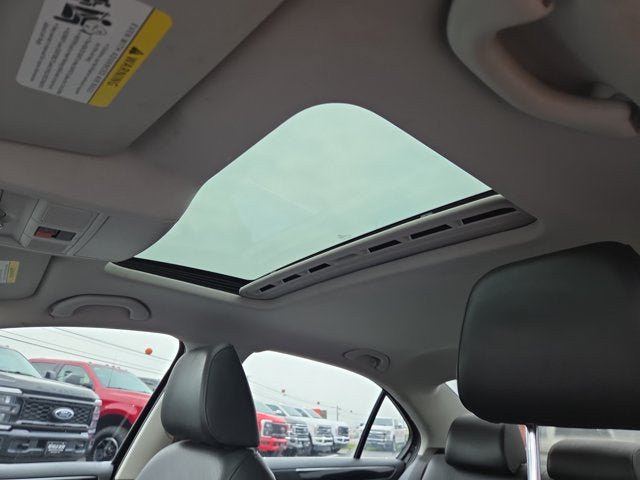 Used 2017 Volkswagen Jetta SEL FWD image 9