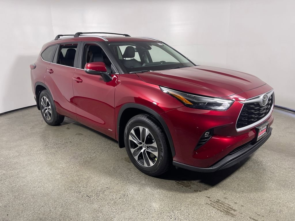 New 2026 Toyota Highlander XLE