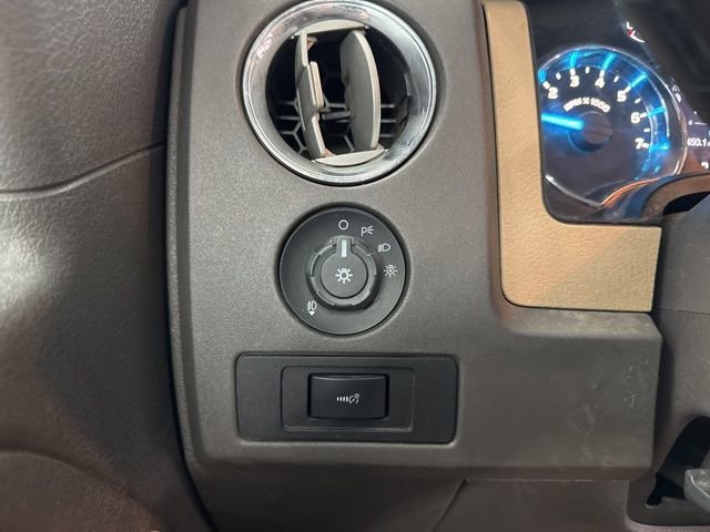 Used 2012 Ford F150 XLT w/ XLT Convenience Pkg AWD/4WD image 32