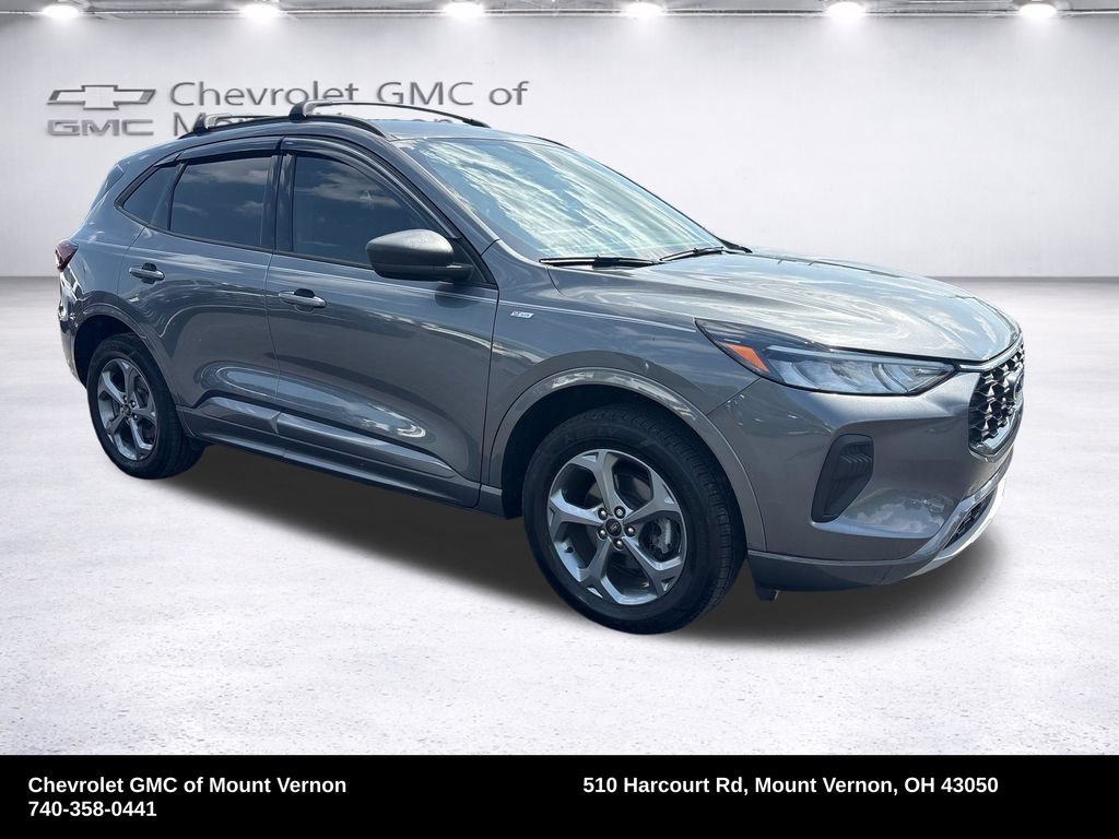 Used 2023 Ford Escape ST-Line w/ Tech Pack #1 AWD/4WD image 8