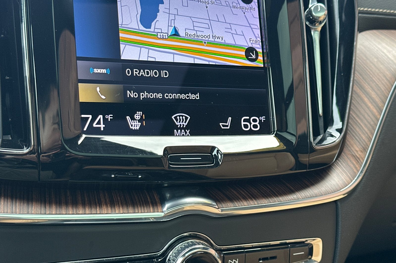 Used 2021 Volvo XC60 T5 Inscription w/ Advanced Package image 23