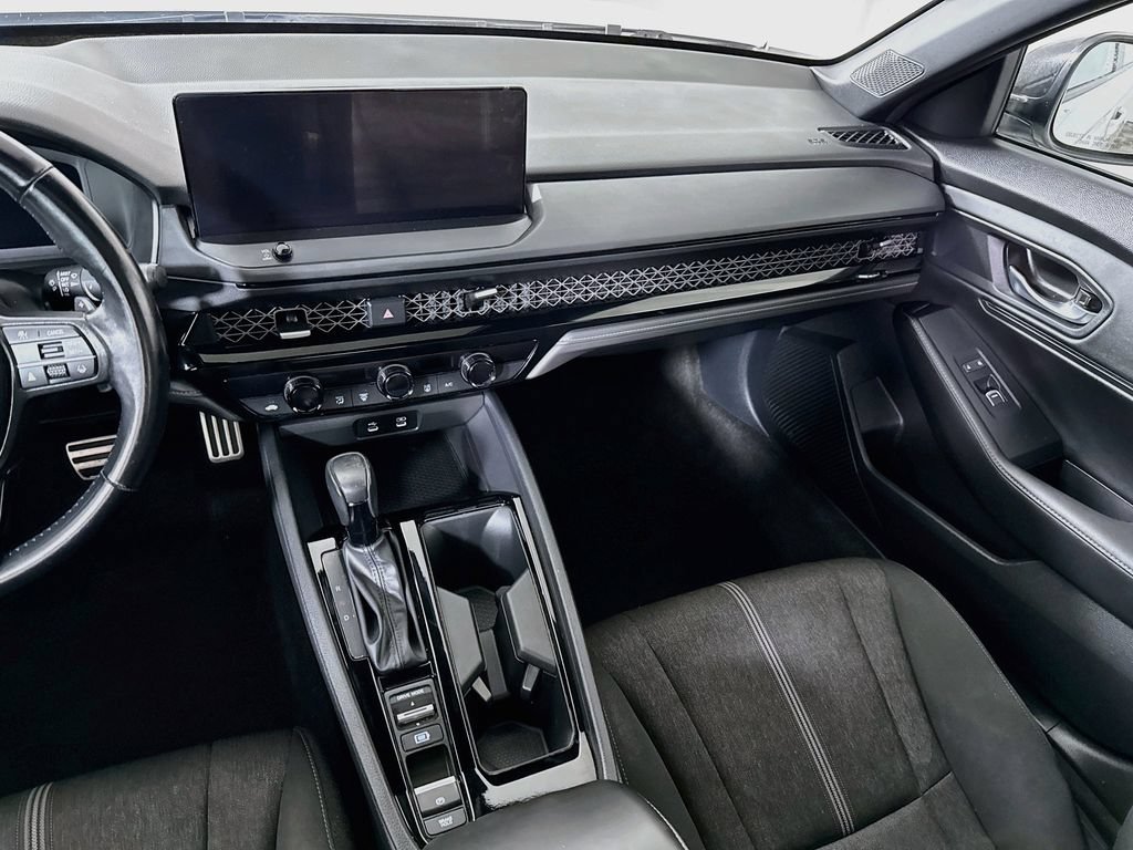Used 2024 Honda Accord Sport image 25