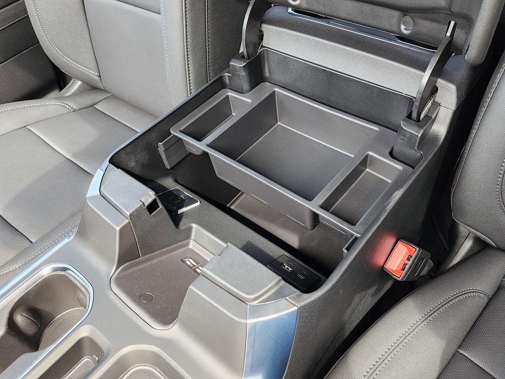 New 2026 GMC Sierra 1500 SLT w/ SLT Premium Plus Package image 32