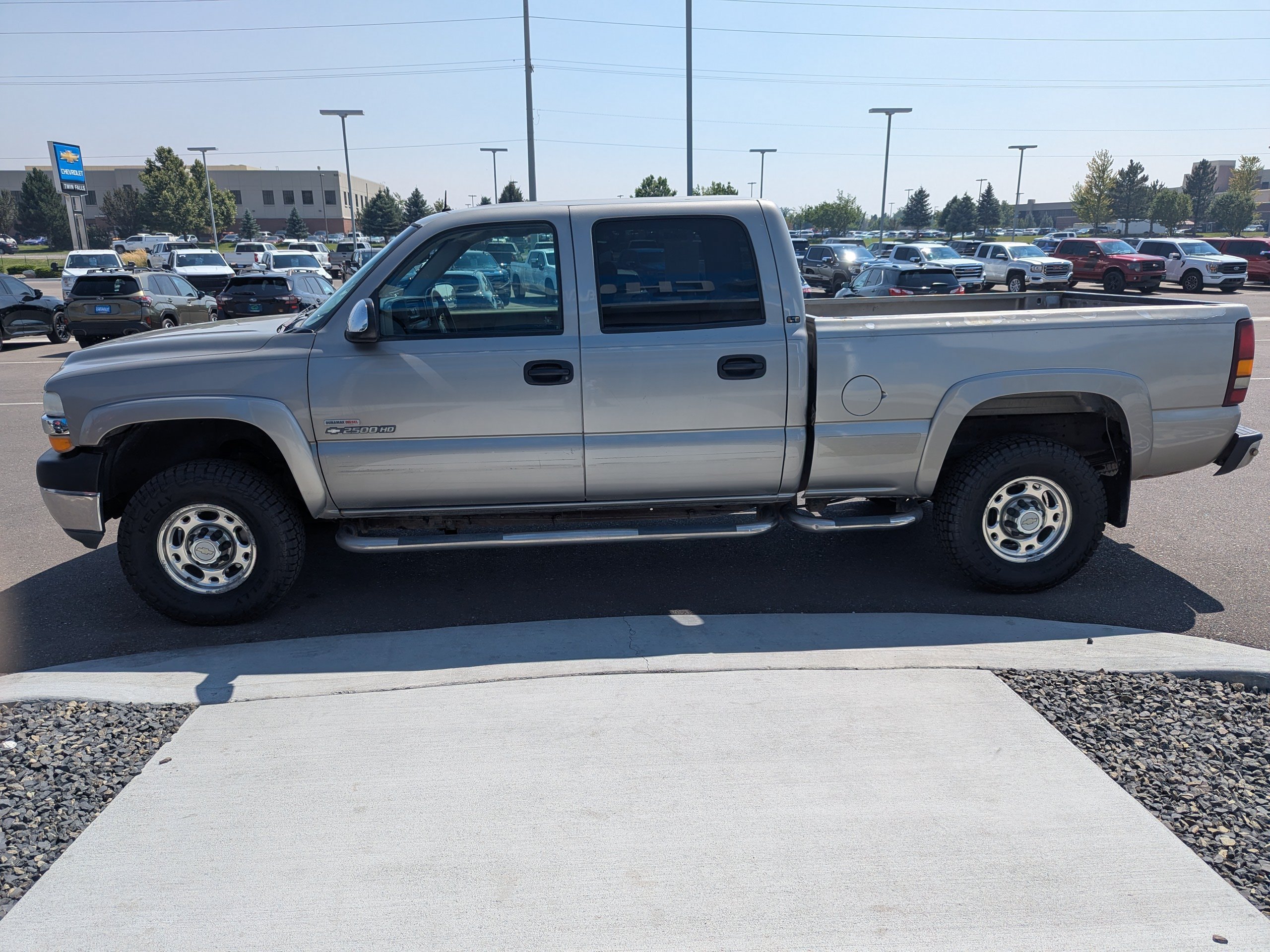 Used 2002 Chevrolet Silverado 2500 LT AWD/4WD image 9