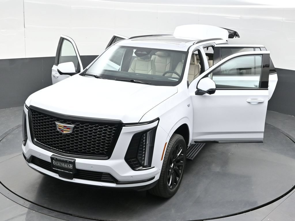 New 2026 Cadillac Escalade Sport w/ LPO, ONYX Package AWD/4WD image 37