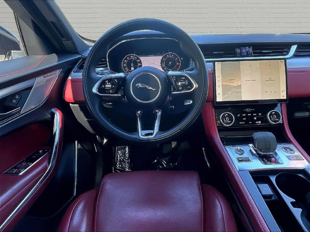 Used 2024 Jaguar F-PACE R-Dynamic S AWD/4WD image 7