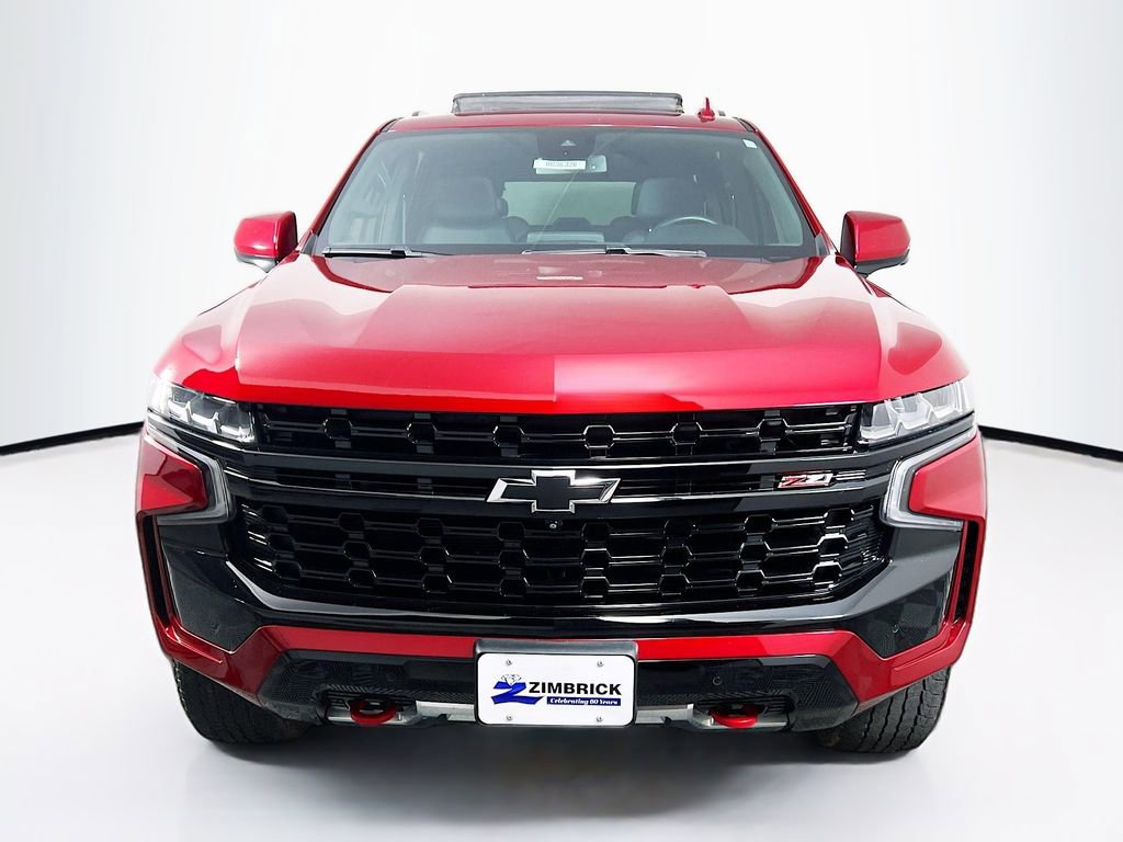 Used 2023 Chevrolet Suburban Z71 w/ Luxury Package AWD/4WD image 2