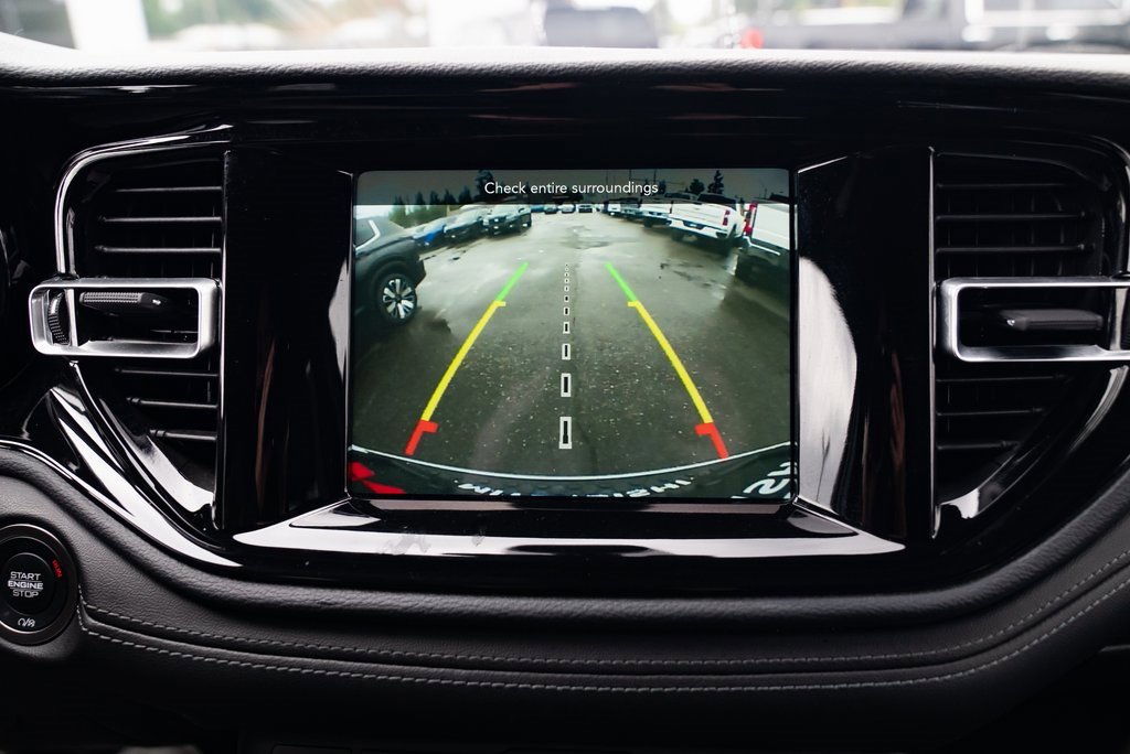 Used 2024 Dodge Durango SXT image 16