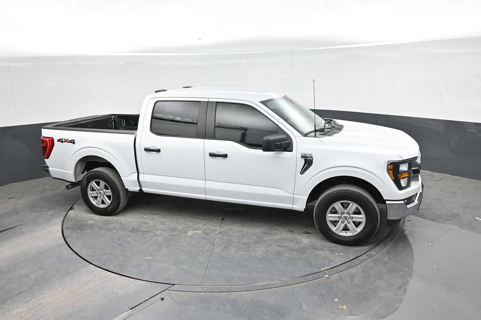 Used 2023 Ford F150 XLT image 29