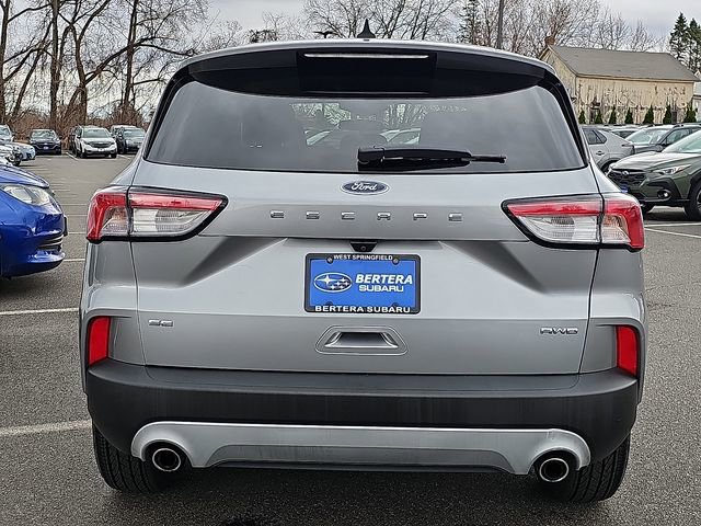 Used 2022 Ford Escape SE w/ Cold Weather Package image 5