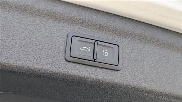 Used 2023 Audi Q3 2.0T Premium Plus w/ Premium Plus Package image 7