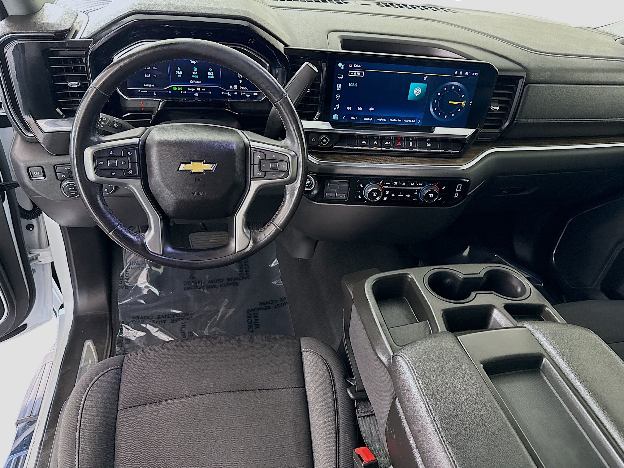 Used 2023 Chevrolet Silverado 1500 LT AWD/4WD image 17
