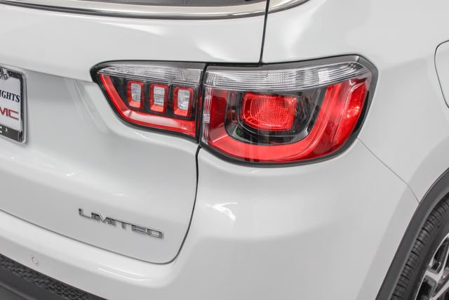 Used 2024 Jeep Compass Limited AWD/4WD image 12