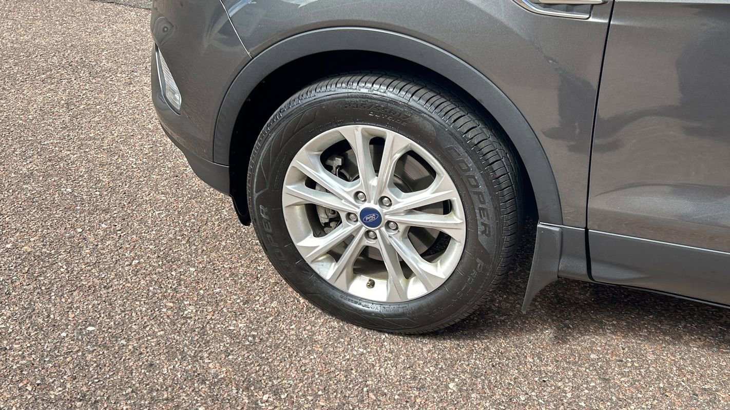 Used 2018 Ford Escape SE AWD/4WD image 15