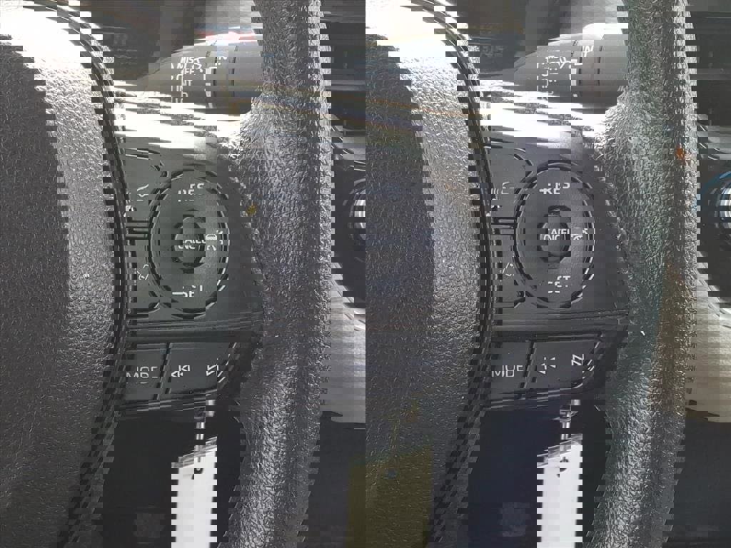 Used 2022 Toyota Corolla LE image 18