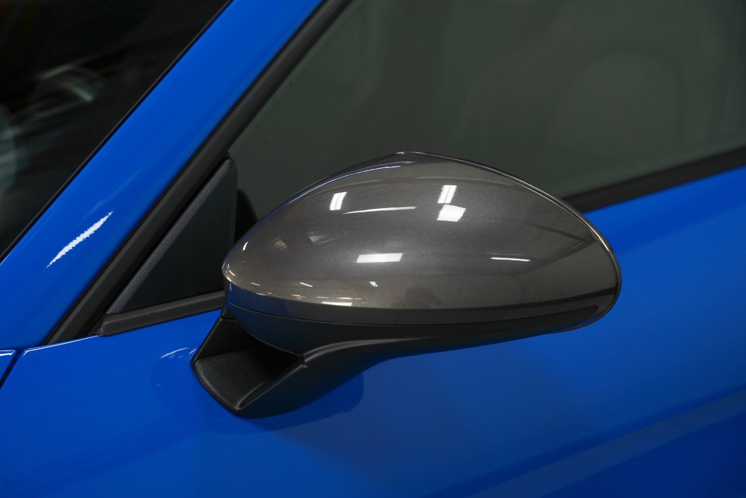 Used 2022 Porsche 718 Boxster RWD image 16
