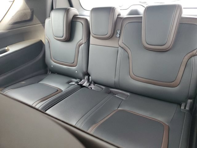 New 2026 Nissan Armada SL w/ Captain's Chari Seat Package AWD/4WD image 16