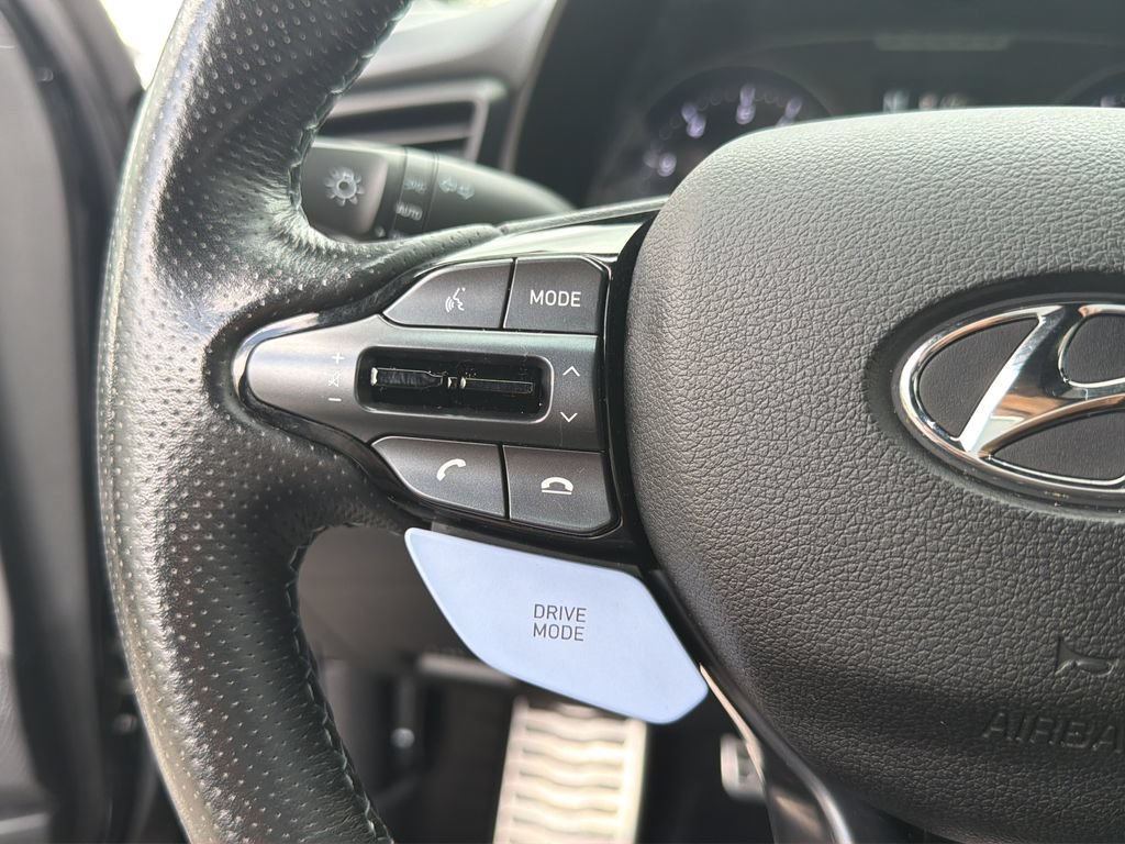Used 2022 Hyundai Veloster N FWD image 23