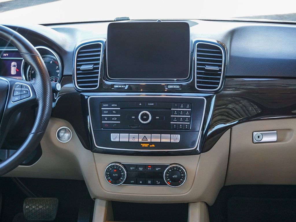 Used 2018 Mercedes-Benz GLE 350 4MATIC image 16