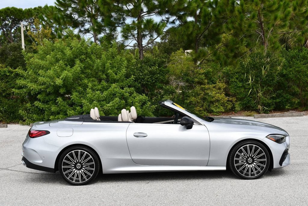Used 2026 Mercedes-Benz CLE 450 4MATIC Cabriolet image 44