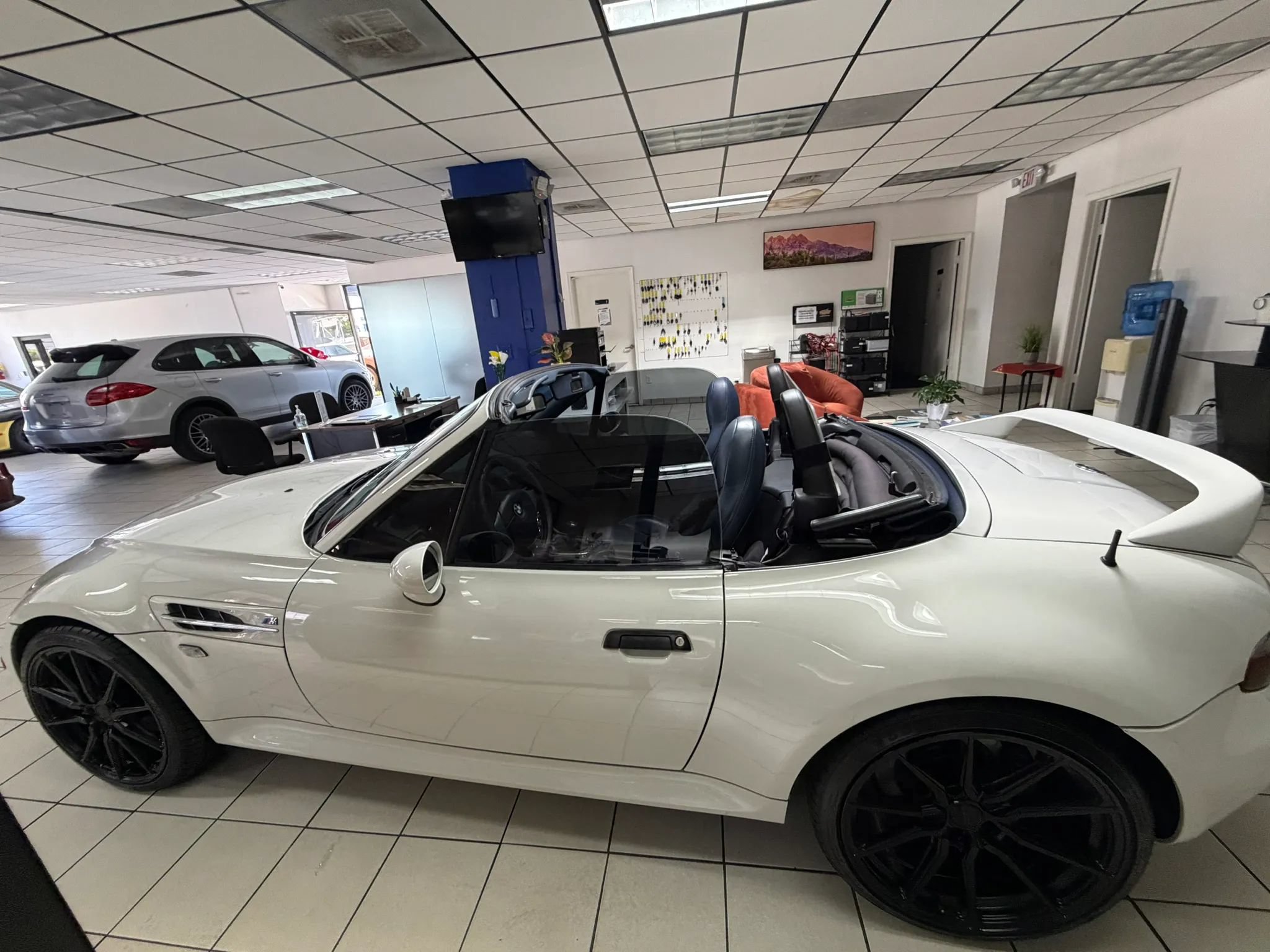 Used 2000 BMW M Roadster RWD image 8