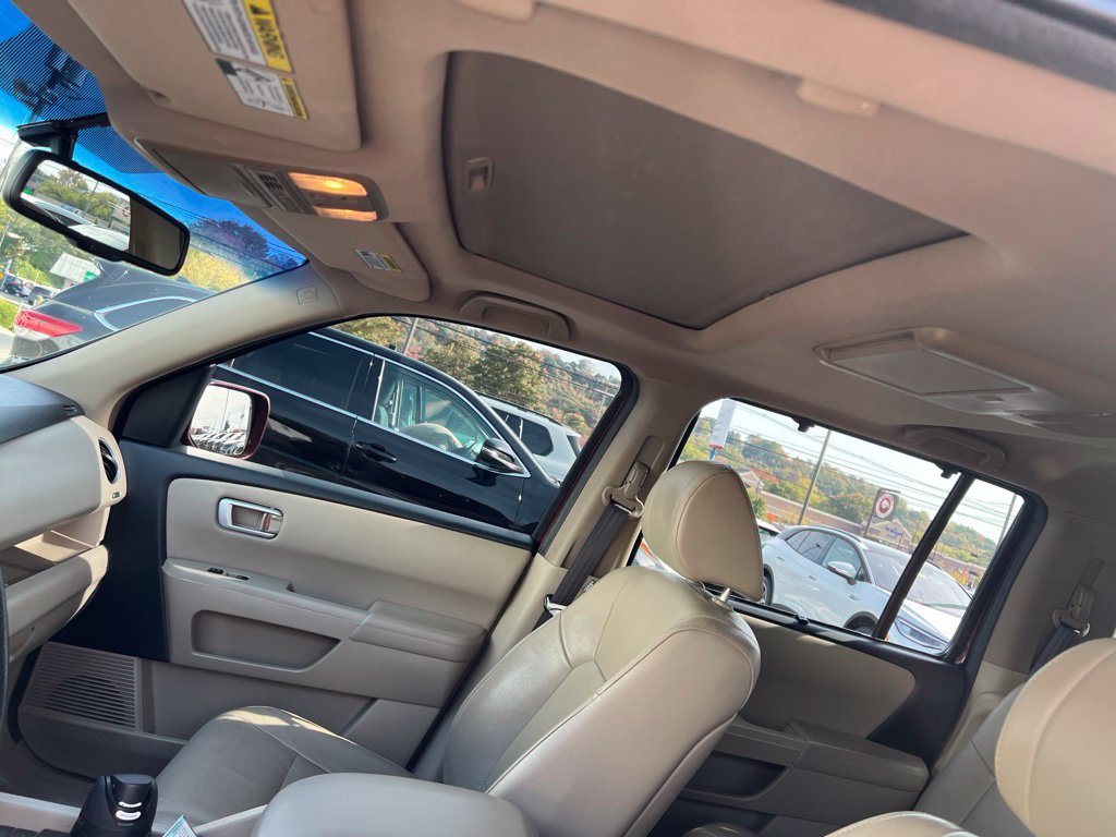 Used 2014 Honda Pilot Touring image 15