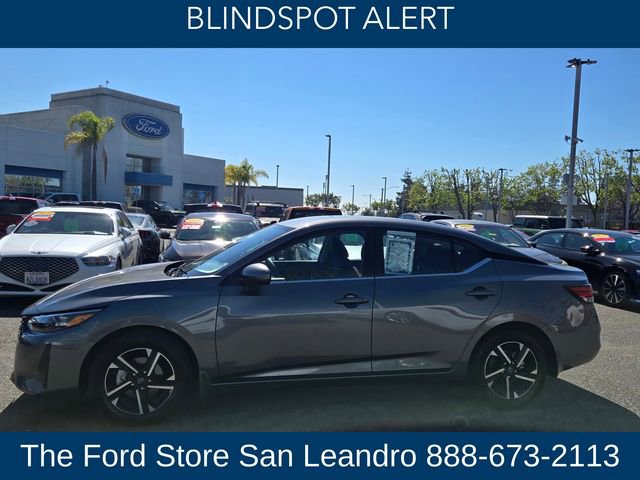 Used 2025 Nissan Sentra SV w/ All-Weather Package image 8