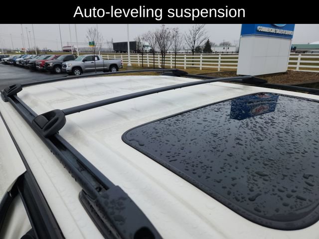 Used 2013 Chevrolet Avalanche LTZ image 25