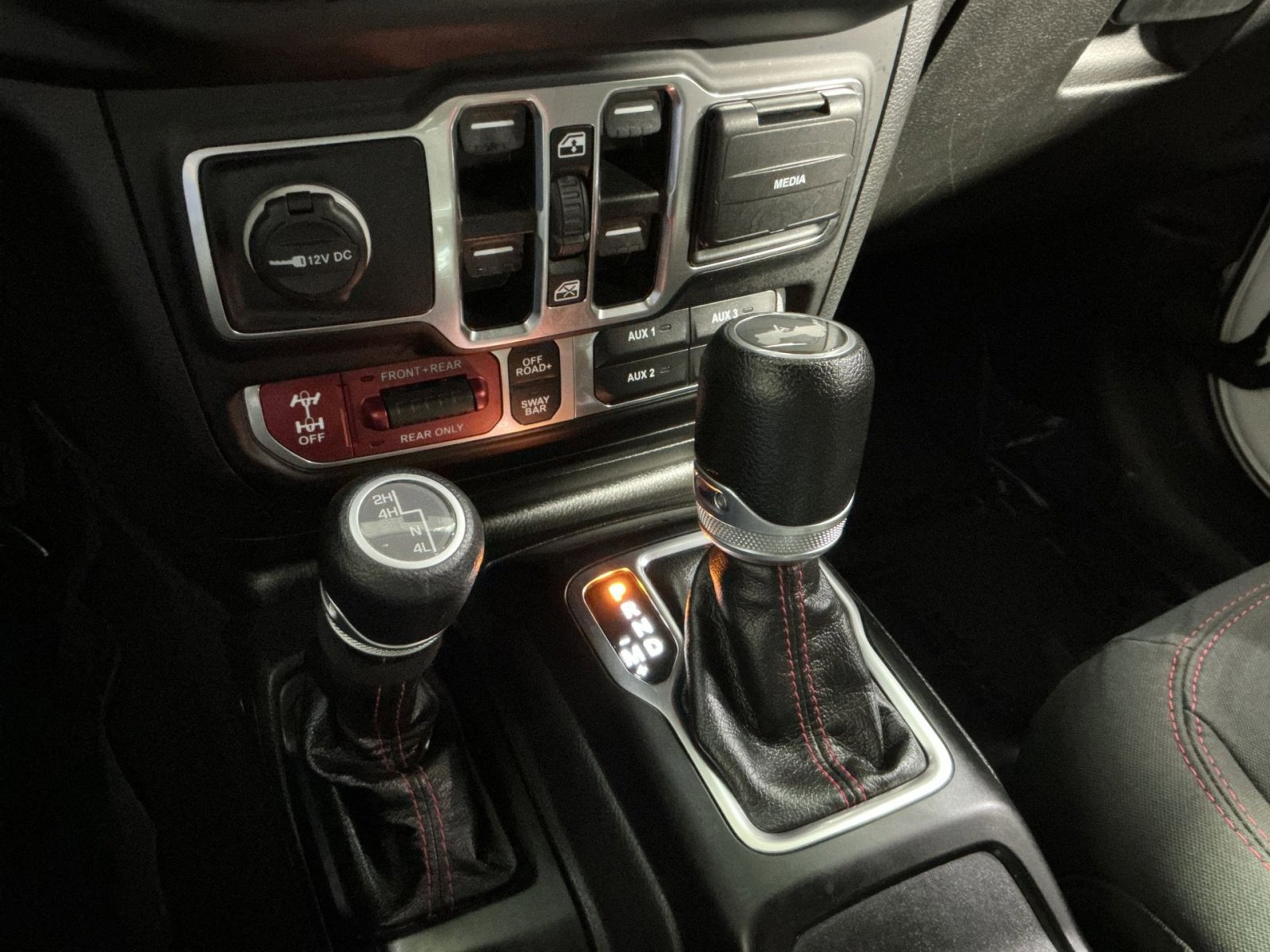 Used 2023 Jeep Wrangler Rubicon w/ Cold Weather Group image 30