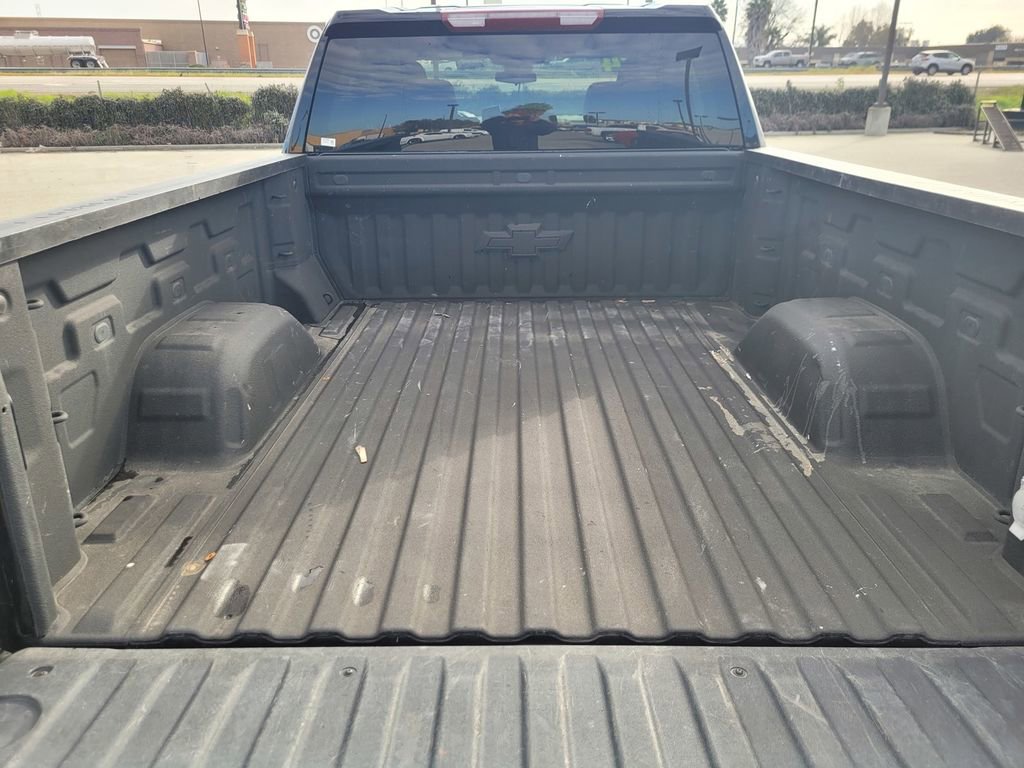 Used 2024 Chevrolet Silverado 1500 LT w/ Protection Package image 10