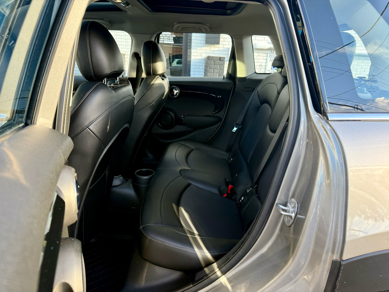 Used 2020 MINI Cooper S w/ Storage Package image 20