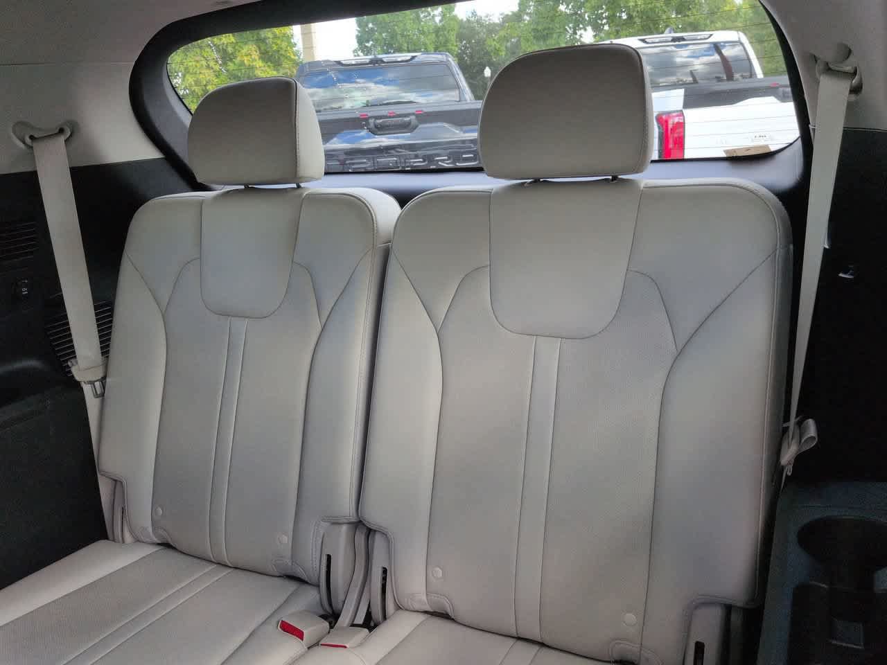 Used 2023 Kia Sorento S w/ Panoramic Sunroof Package FWD image 13