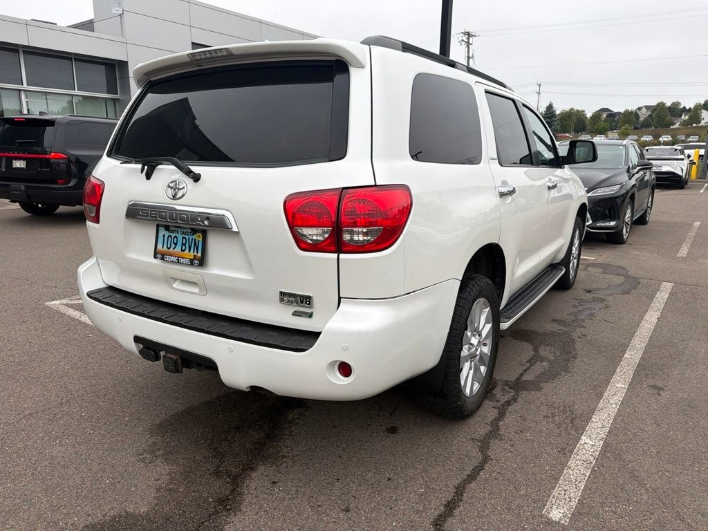 Used 2017 Toyota Sequoia Platinum AWD/4WD image 14
