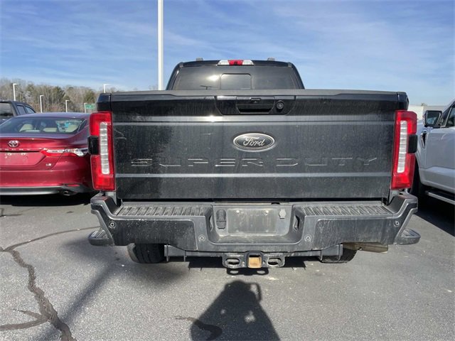 Used 2024 Ford F350 Lariat w/ Lariat Ultimate Package image 3