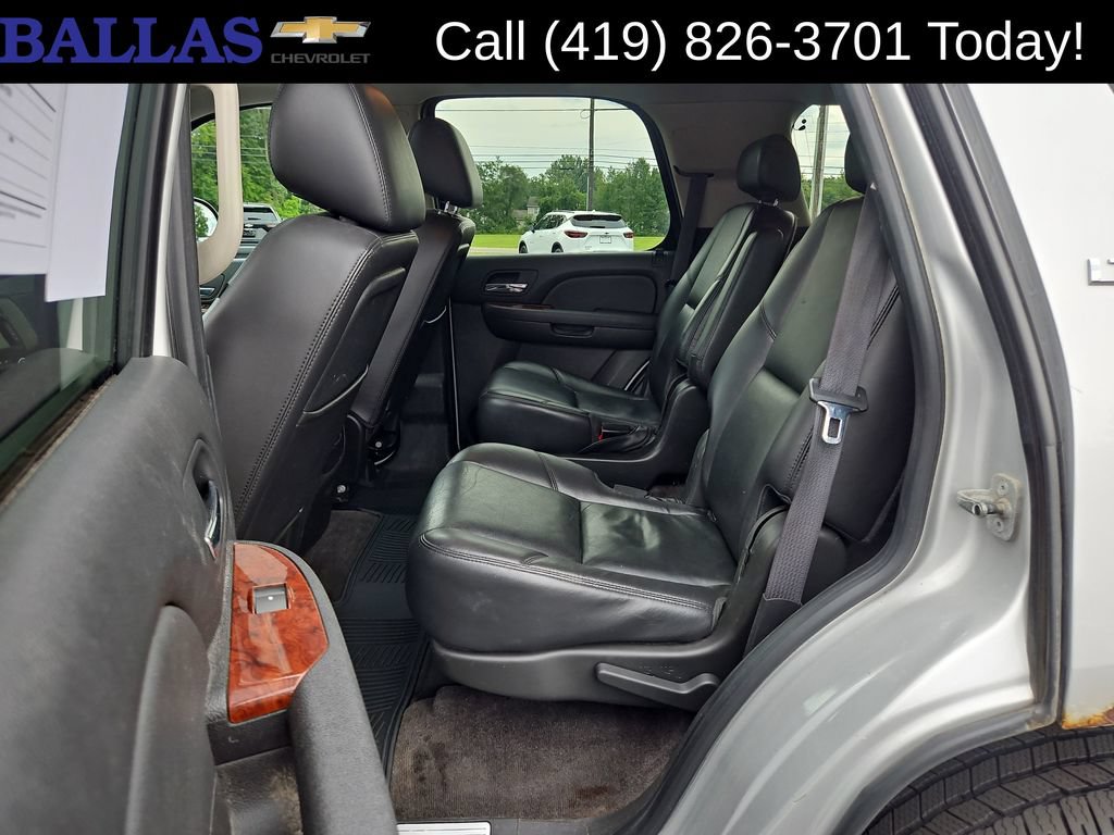 Used 2010 Chevrolet Tahoe LTZ AWD/4WD image 31