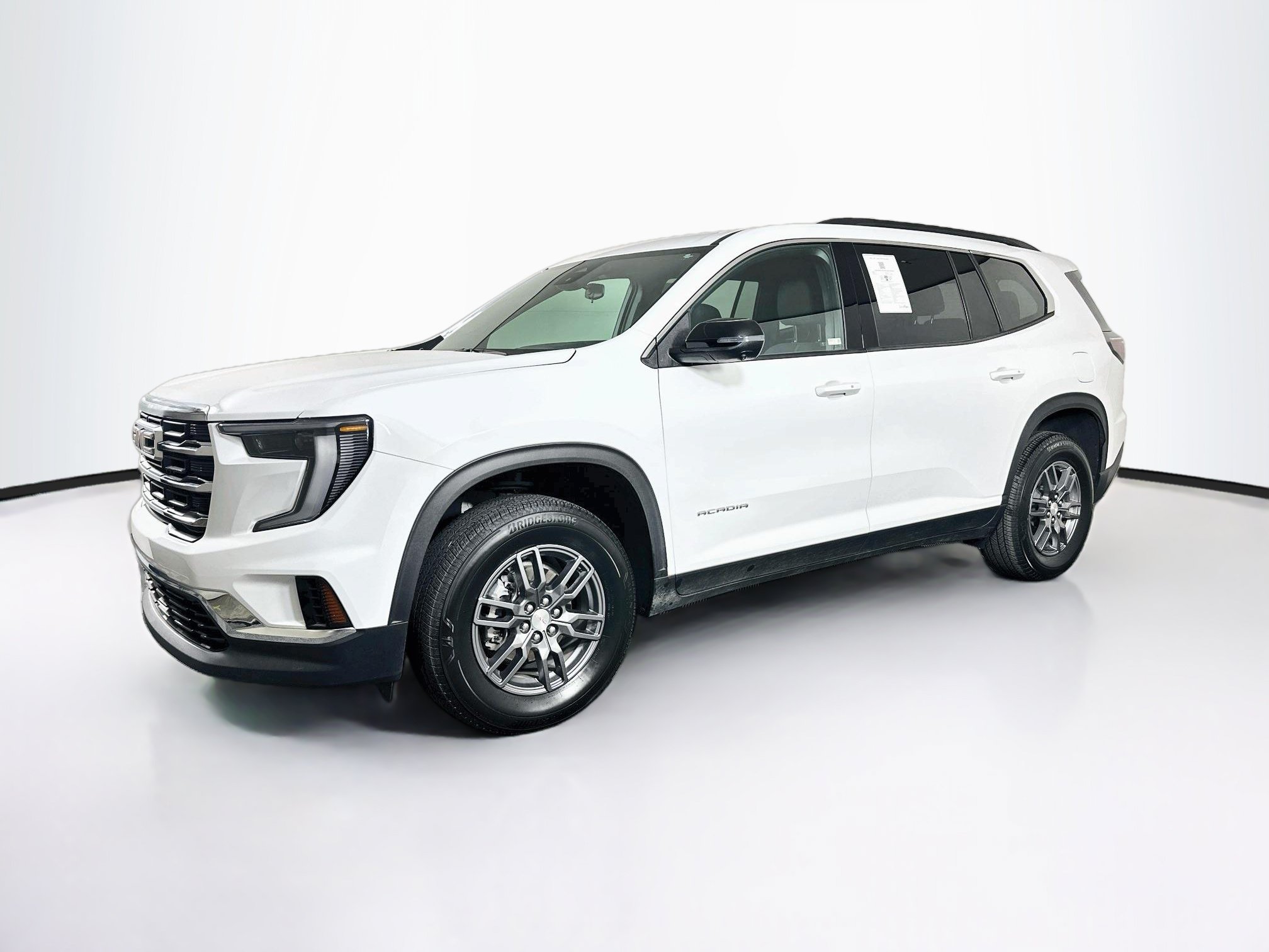 Used 2025 GMC Acadia Elevation FWD image 3