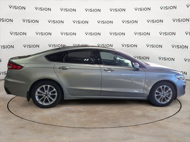 Used 2020 Ford Fusion SE image 5